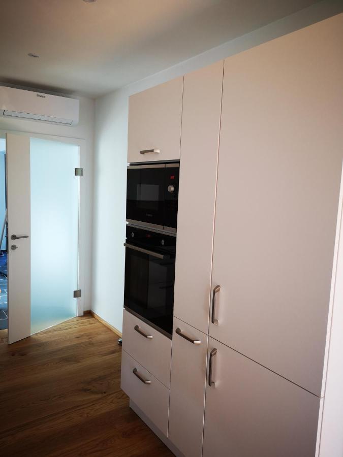 Spacy Apartment Next To The Center Of Graz With Terrasse Exterior foto
